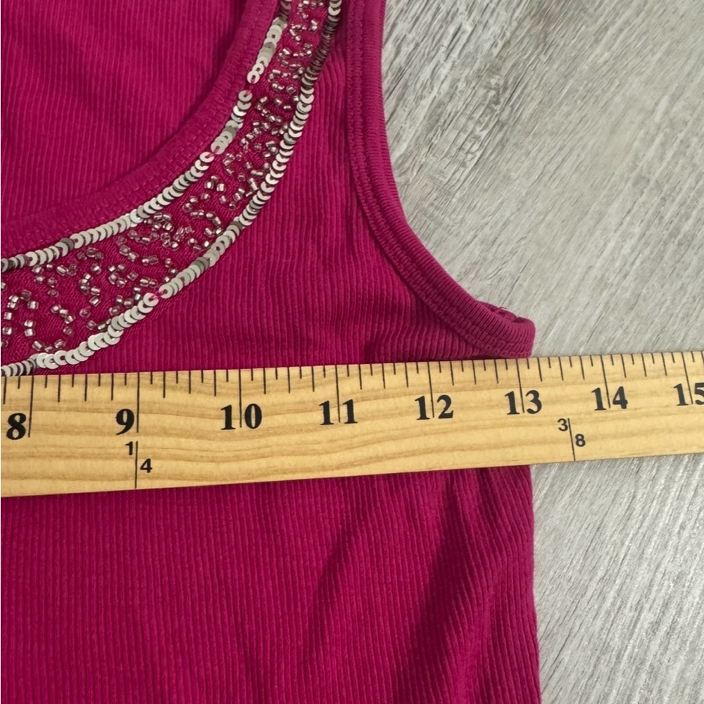 Old Navy Pink Ribbed Tank Top L Beaded Sequin Scoop Neck Y2K Stretchy - Picture 7 of 8